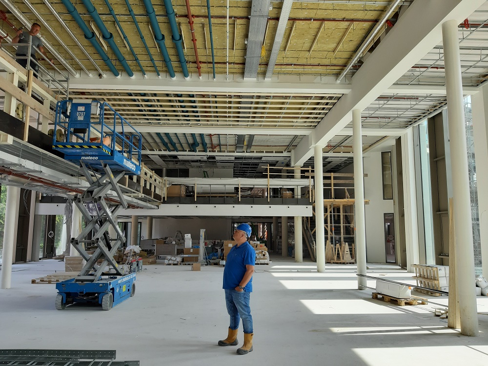 Digitaal onderwijs in Maria Montessori-gebouw